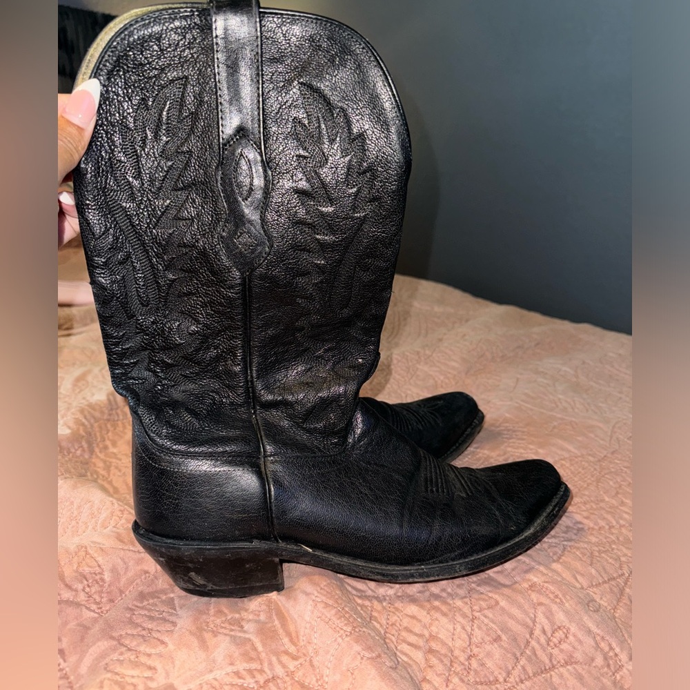 Black Cowboy Boots